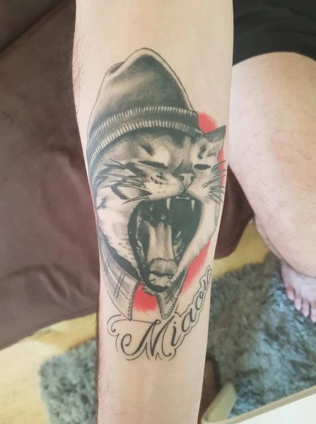 Reproduction de tatouage Saint-Lô